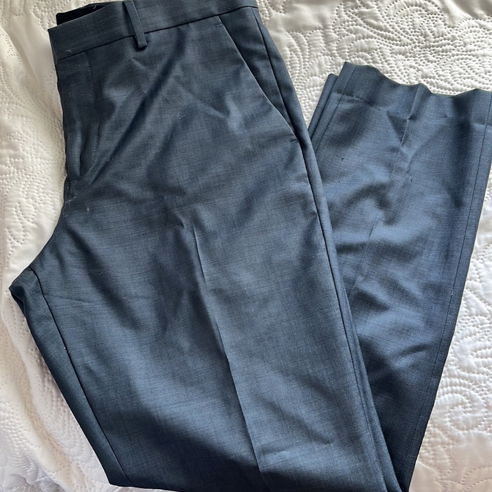 Express men’s navy blue formal pants. Size 32/30.